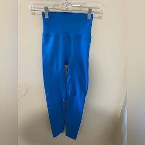 ✨Fabletics Sculptknit Blue Leggings Size S